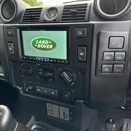 Land Rover Puma Defender 2007-2015 Double Din Fascia Panel